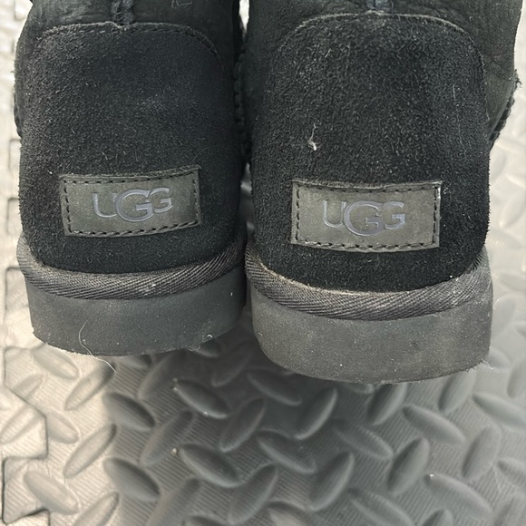 UGG Women’s Genuine Sheepskin Boots size 8 - Picture 7 of 10